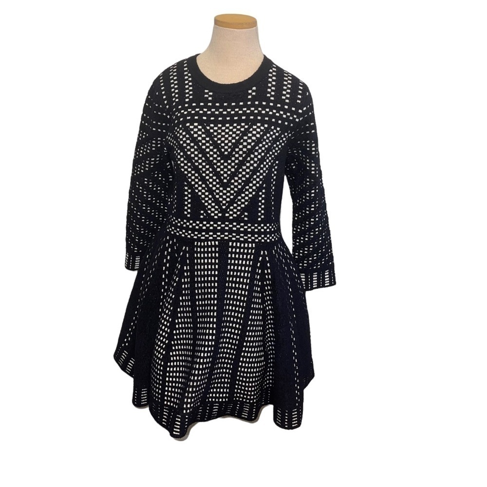 NWT Topshop Woman Dress Size 6